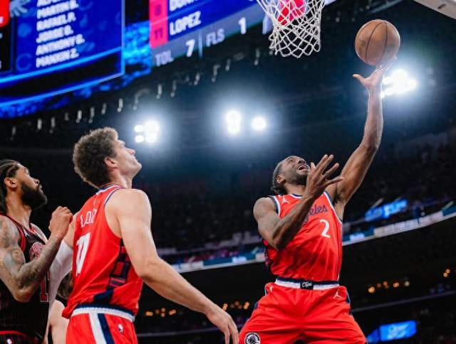 快船四连胜挺进季后赛区 泰伦卢目标提前达成