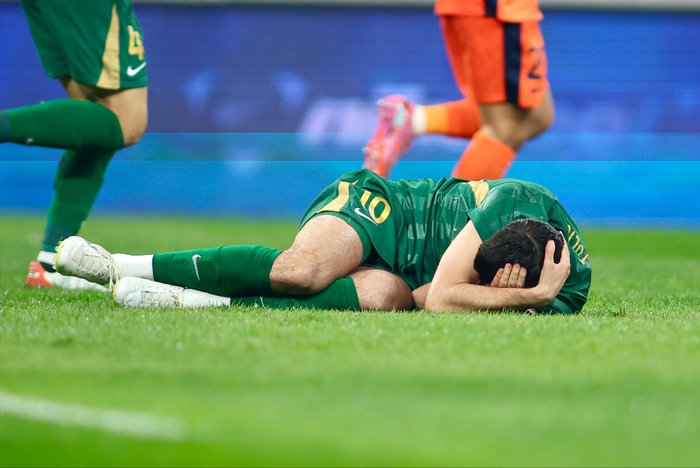 中超联赛“腿震荡”换人乱象引足协新规